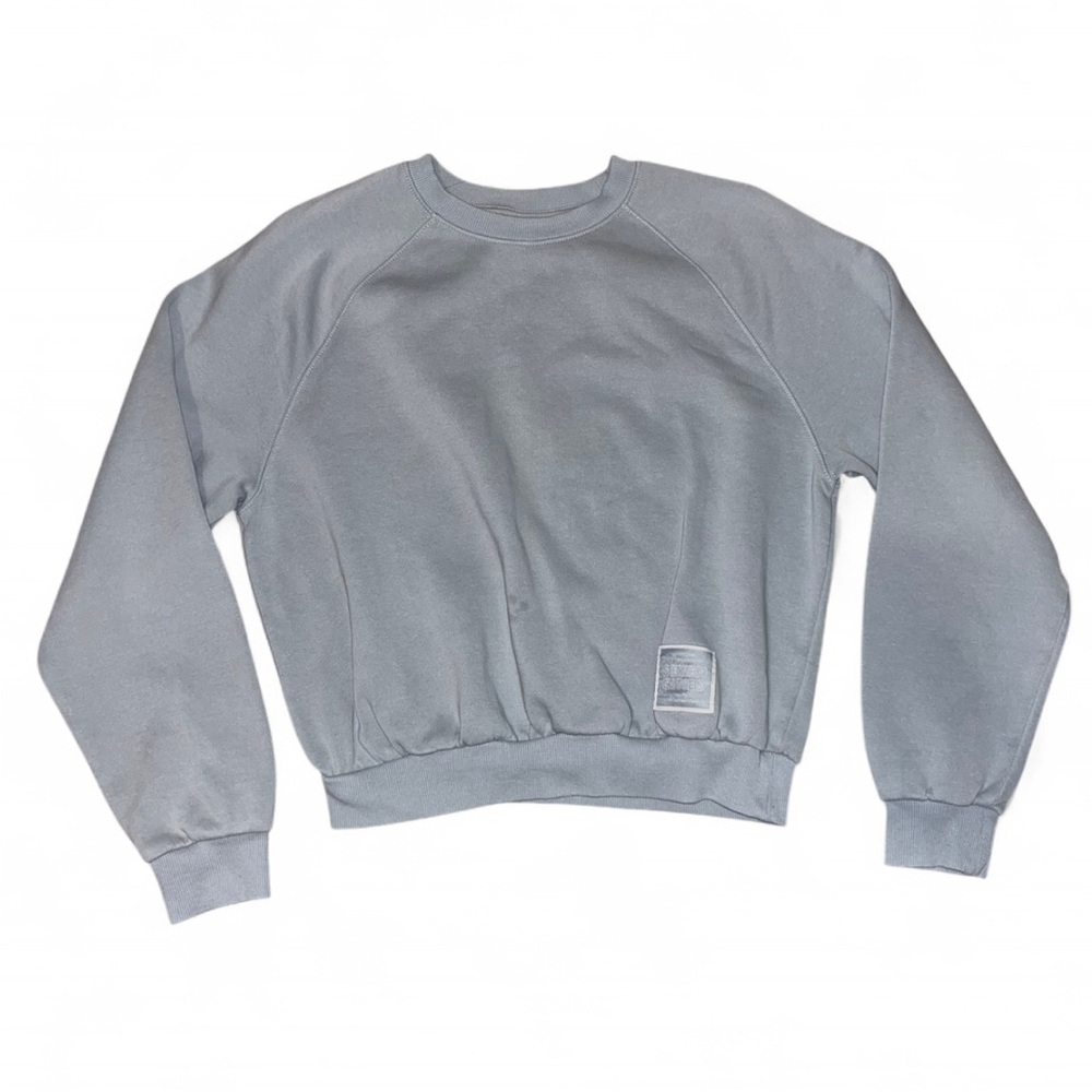 Light Blue Crew Neck Sweater with Ribbed Cuffs